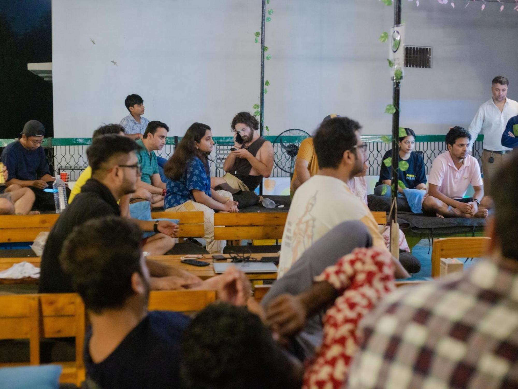 Moustache Varanasi Ngoại thất bức ảnh